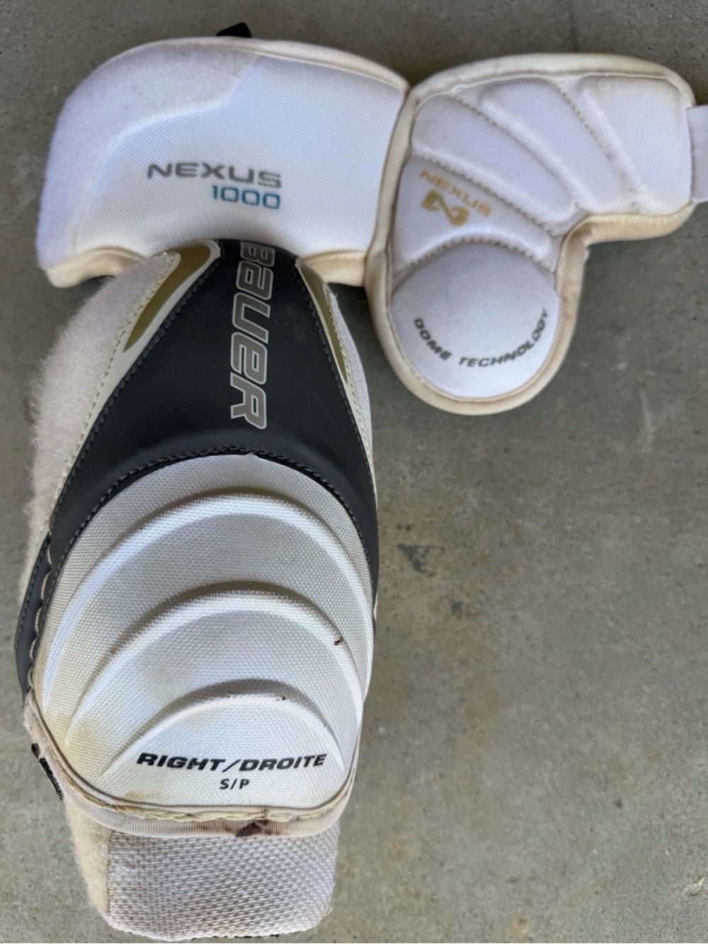 Bauer Nexus 1000 Hockey Elbow Pads Size Sr Small